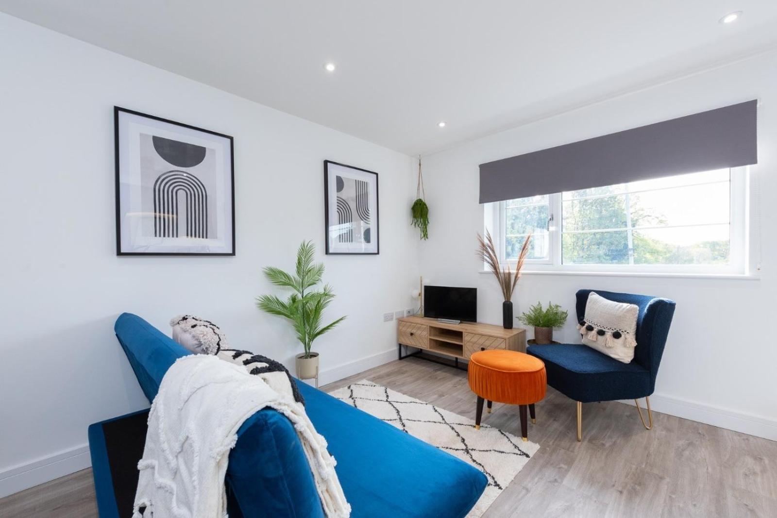Bridge House Apartments - Free Parking Shottery 외부 사진